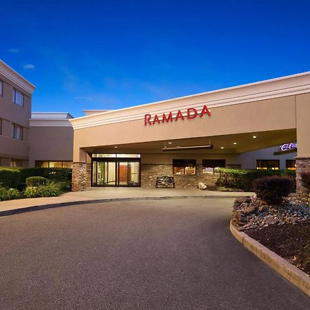 Ramada By Wyndham Toms River Hotel Екстериор снимка